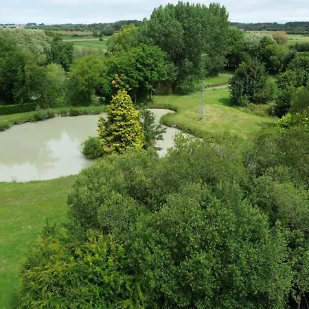 Aux Etangs